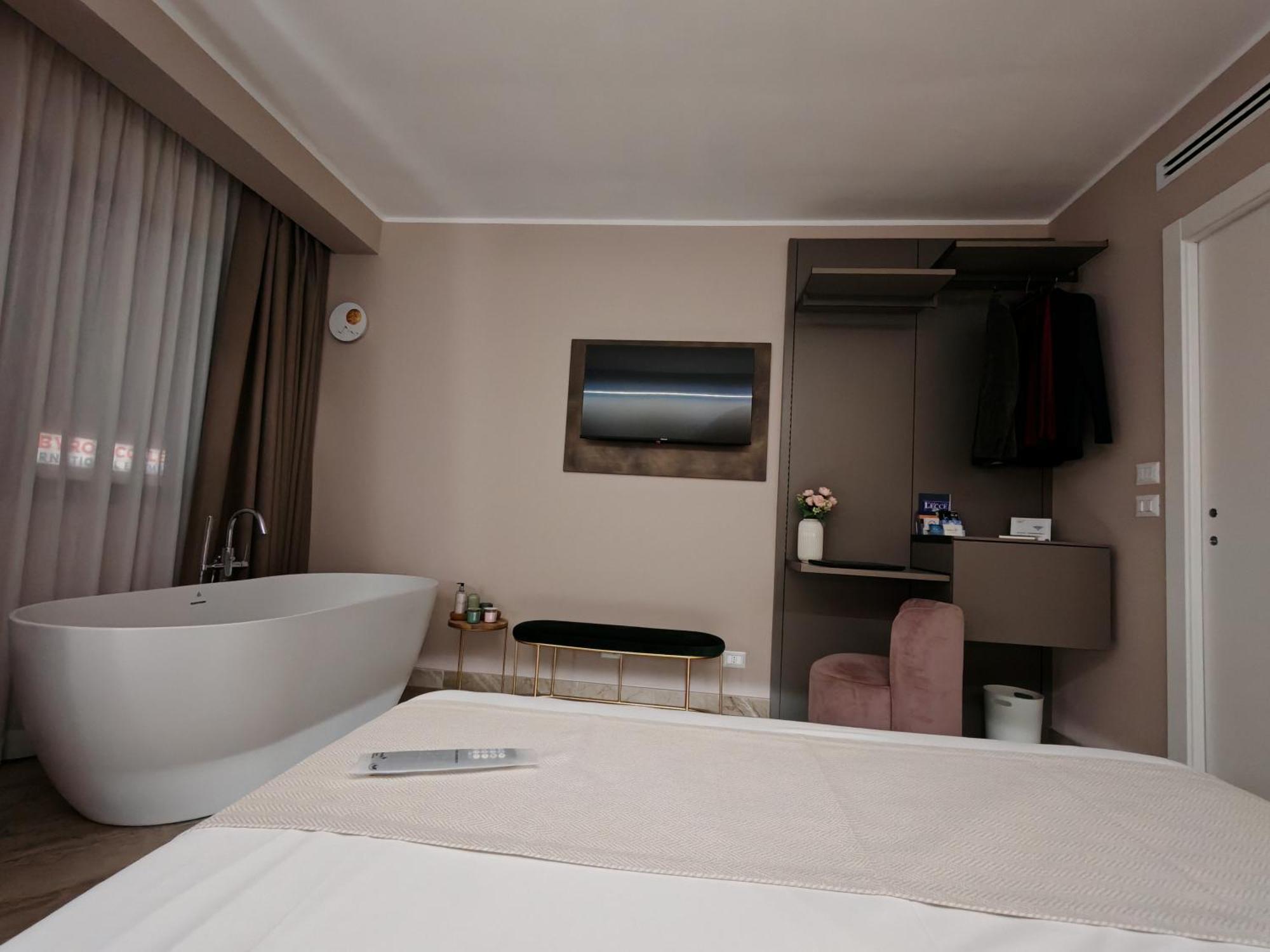 Effe4 Lovely Room Bari Ruang foto