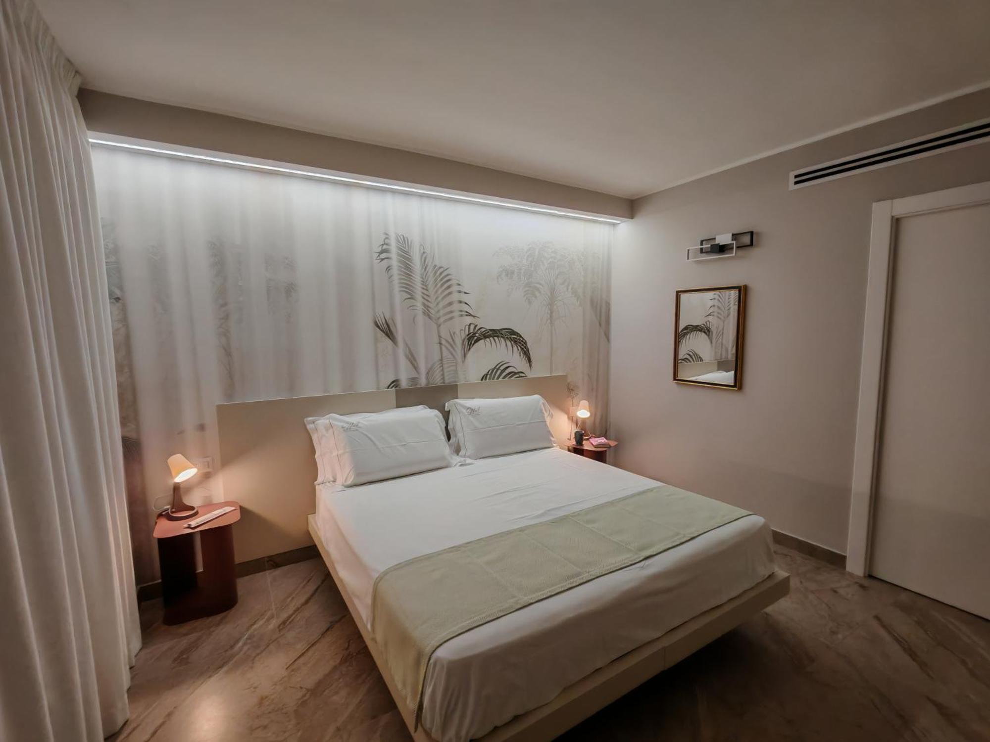Effe4 Lovely Room Bari Ruang foto