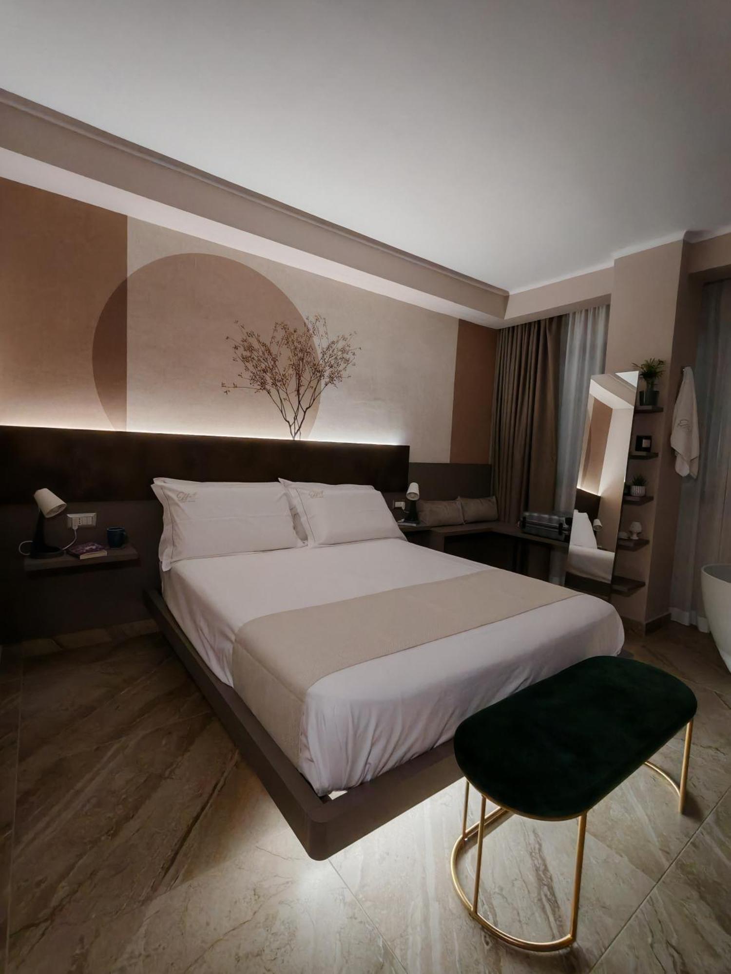 Effe4 Lovely Room Bari Bagian luar foto