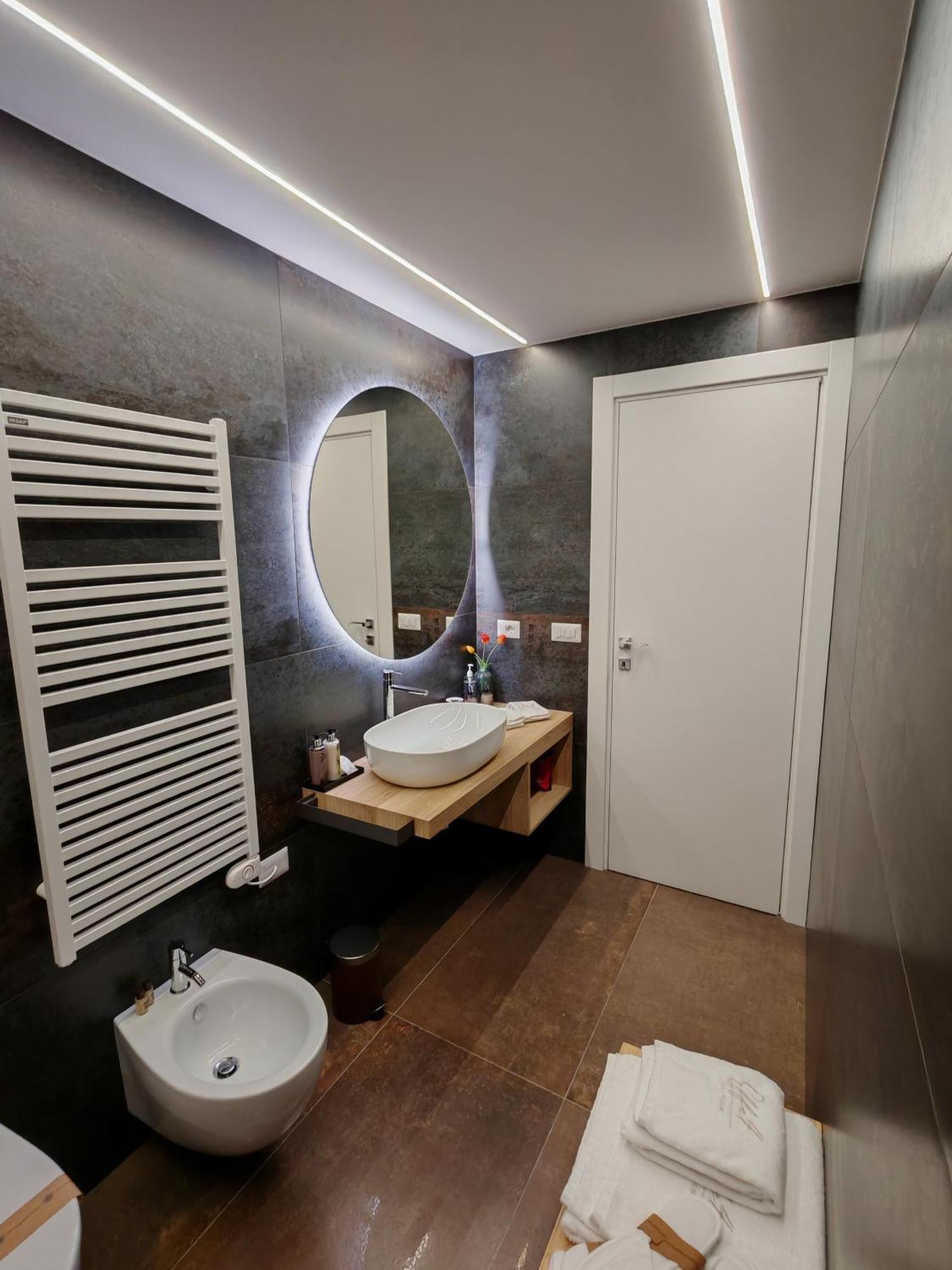 Effe4 Lovely Room Bari Ruang foto