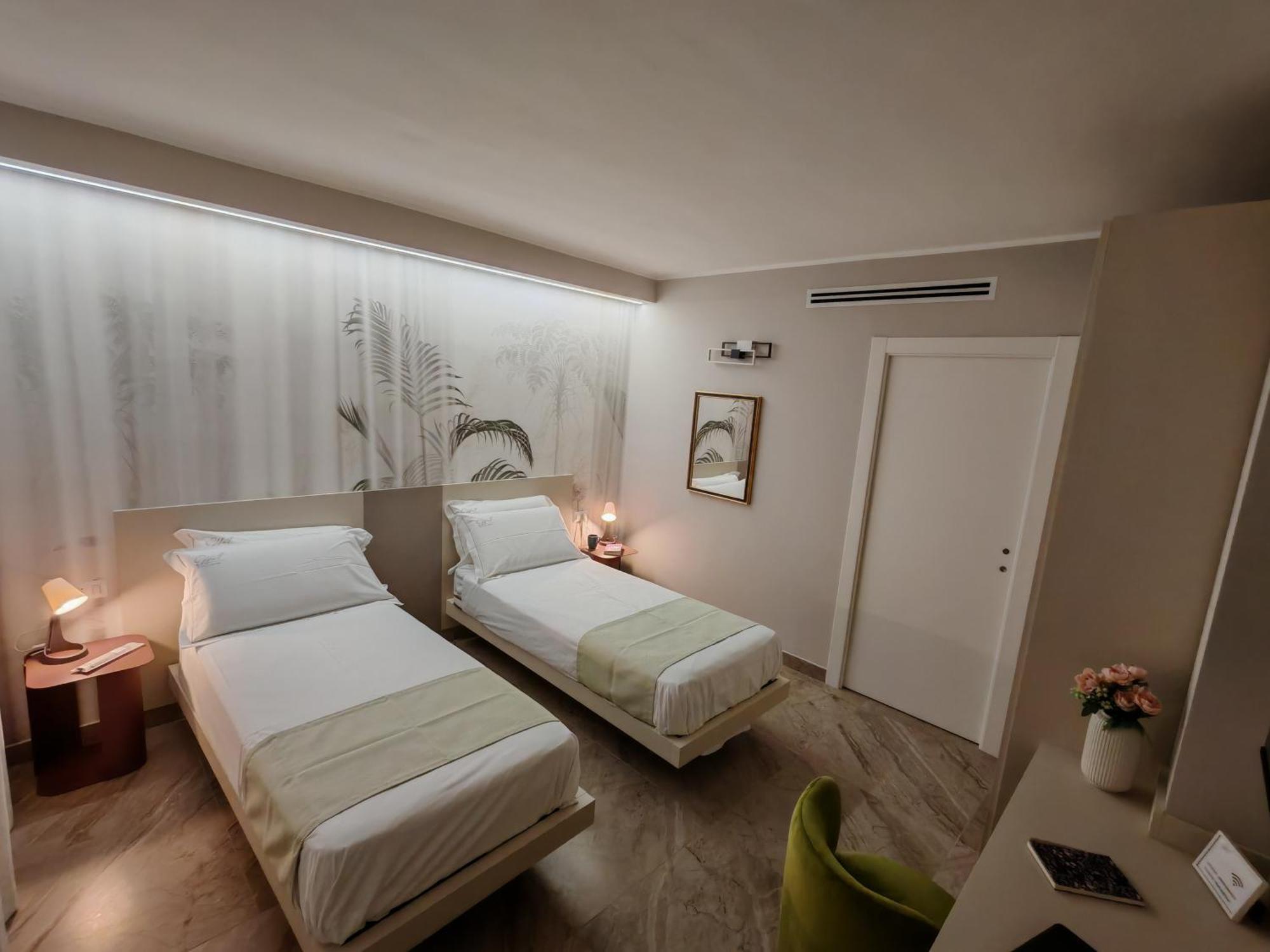 Effe4 Lovely Room Bari Ruang foto