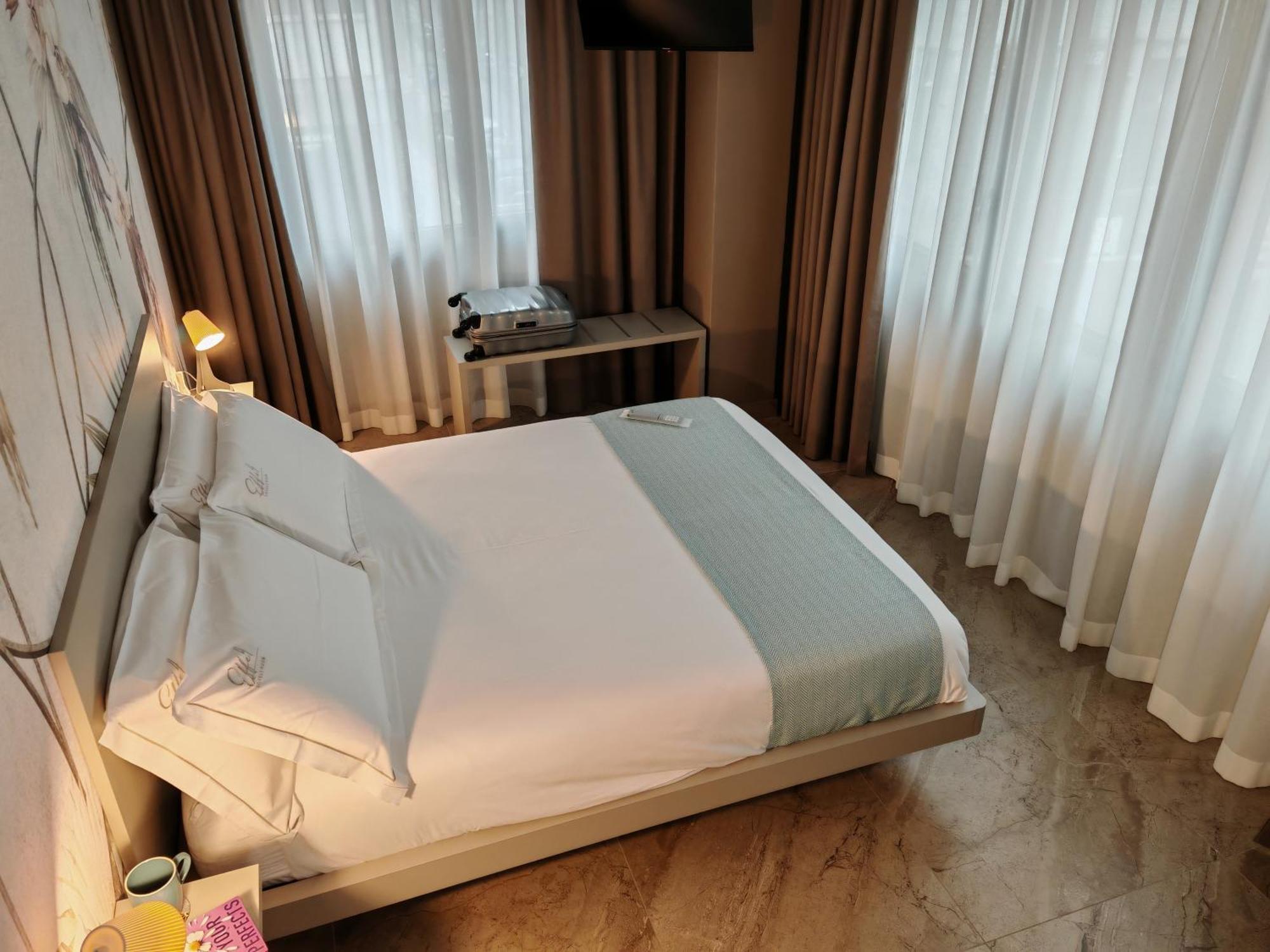 Effe4 Lovely Room Bari Ruang foto